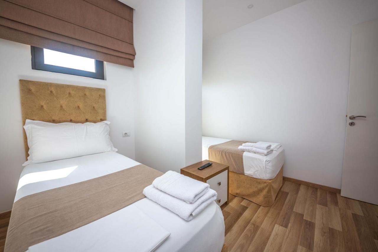 Bianco Hotel Ксаміл Екстер'єр фото