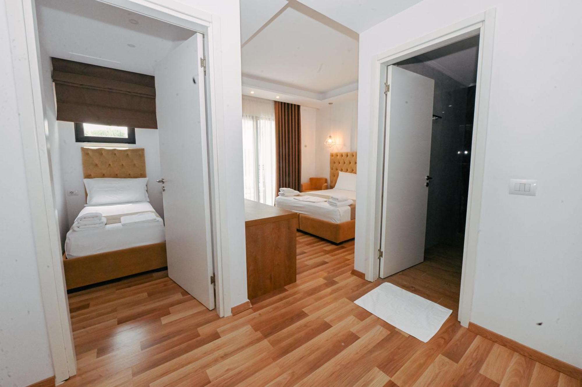 Bianco Hotel Ксаміл Екстер'єр фото