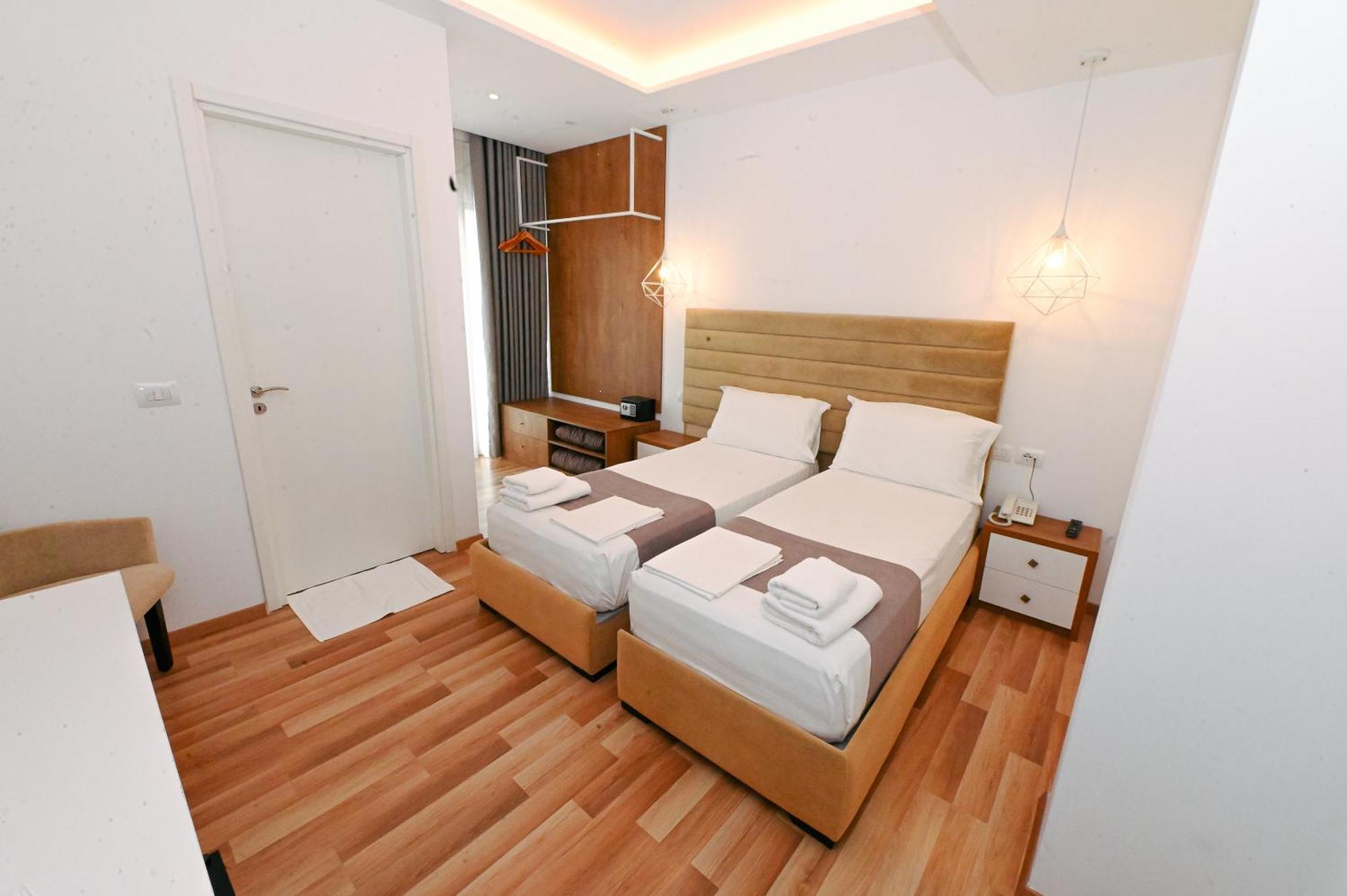 Bianco Hotel Ксаміл Екстер'єр фото