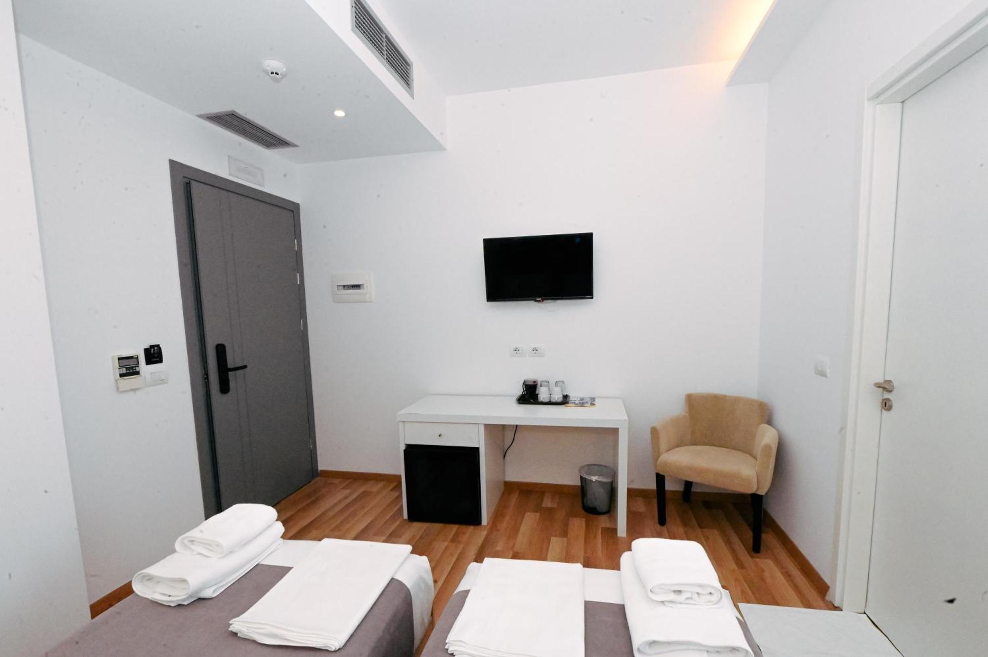 Bianco Hotel Ксаміл Екстер'єр фото