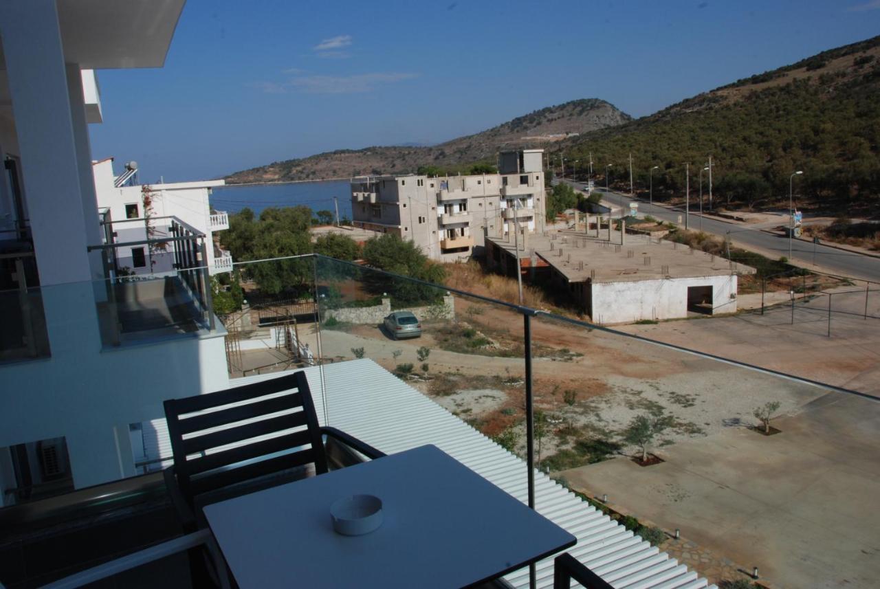 Bianco Hotel Ксаміл Екстер'єр фото