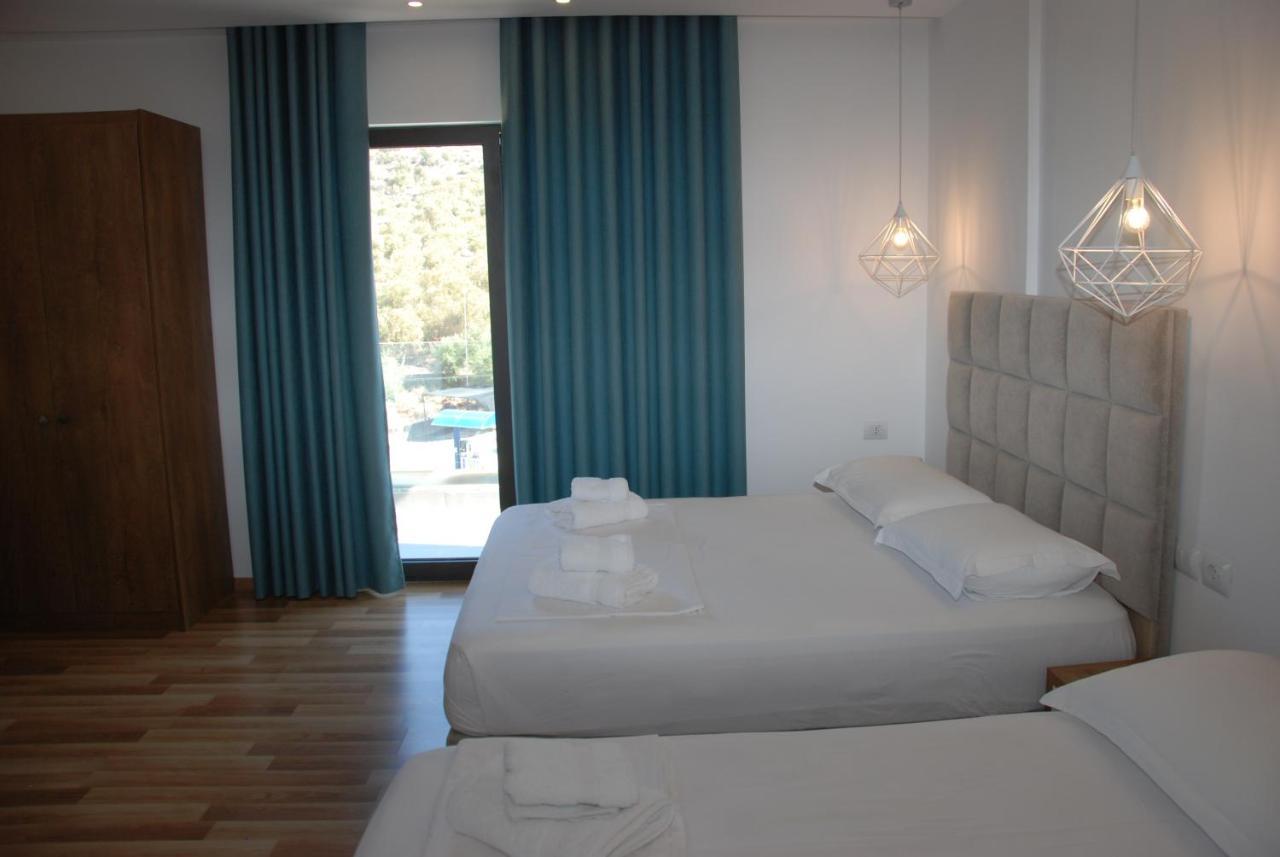 Bianco Hotel Ксаміл Екстер'єр фото